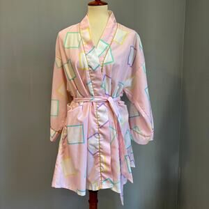 Vintage 90s Pink Pastel Geometric Square Print Kimono-Style Robe, Size Small